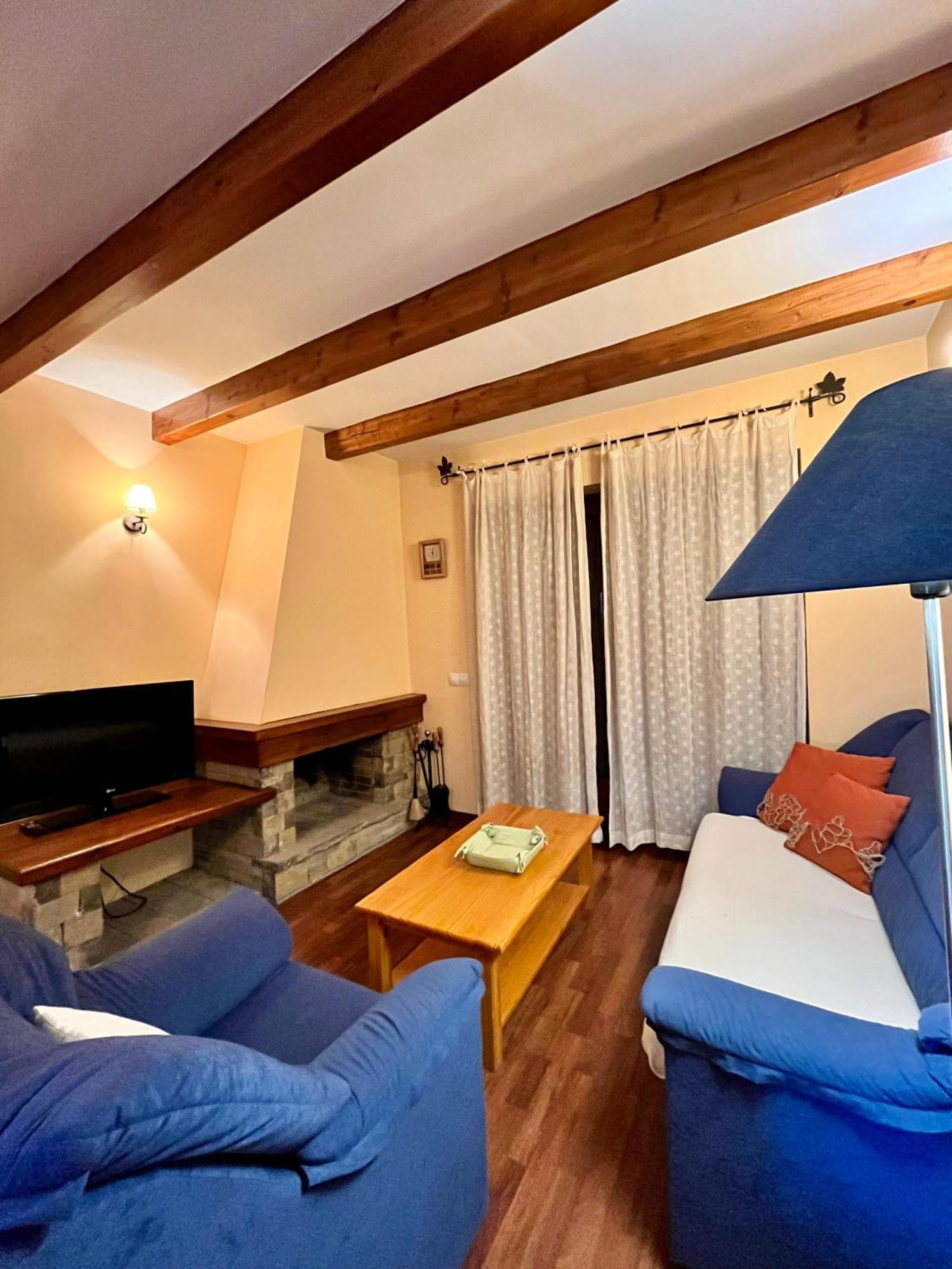Luxury House Valencia D'Aneu Daire Dış mekan fotoğraf