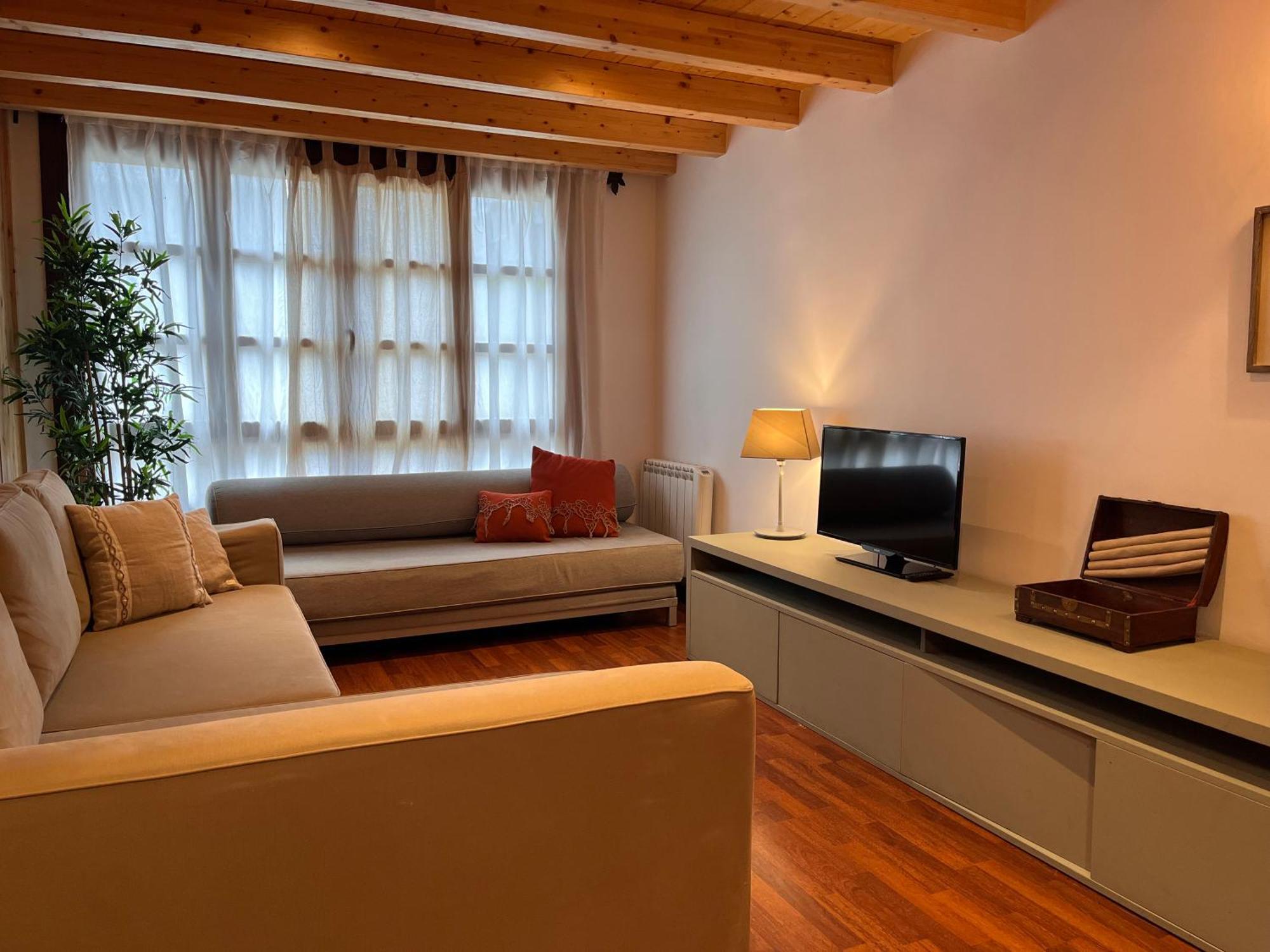 Luxury House Valencia D'Aneu Daire Dış mekan fotoğraf