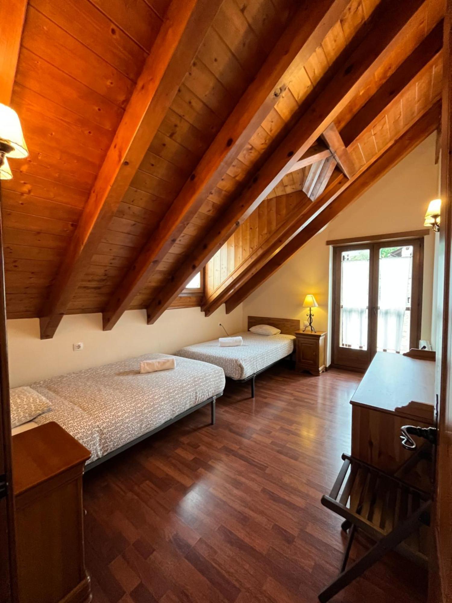 Luxury House Valencia D'Aneu Daire Dış mekan fotoğraf