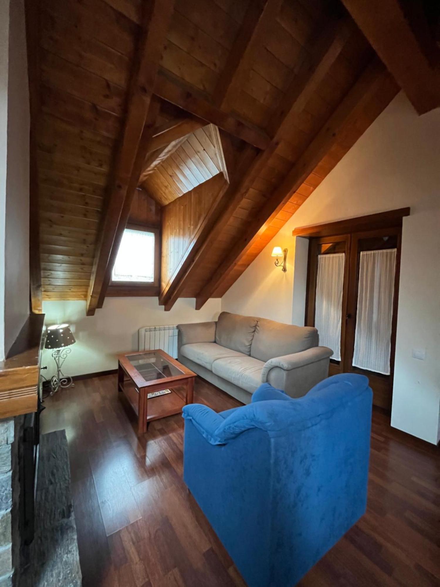 Luxury House Valencia D'Aneu Daire Dış mekan fotoğraf