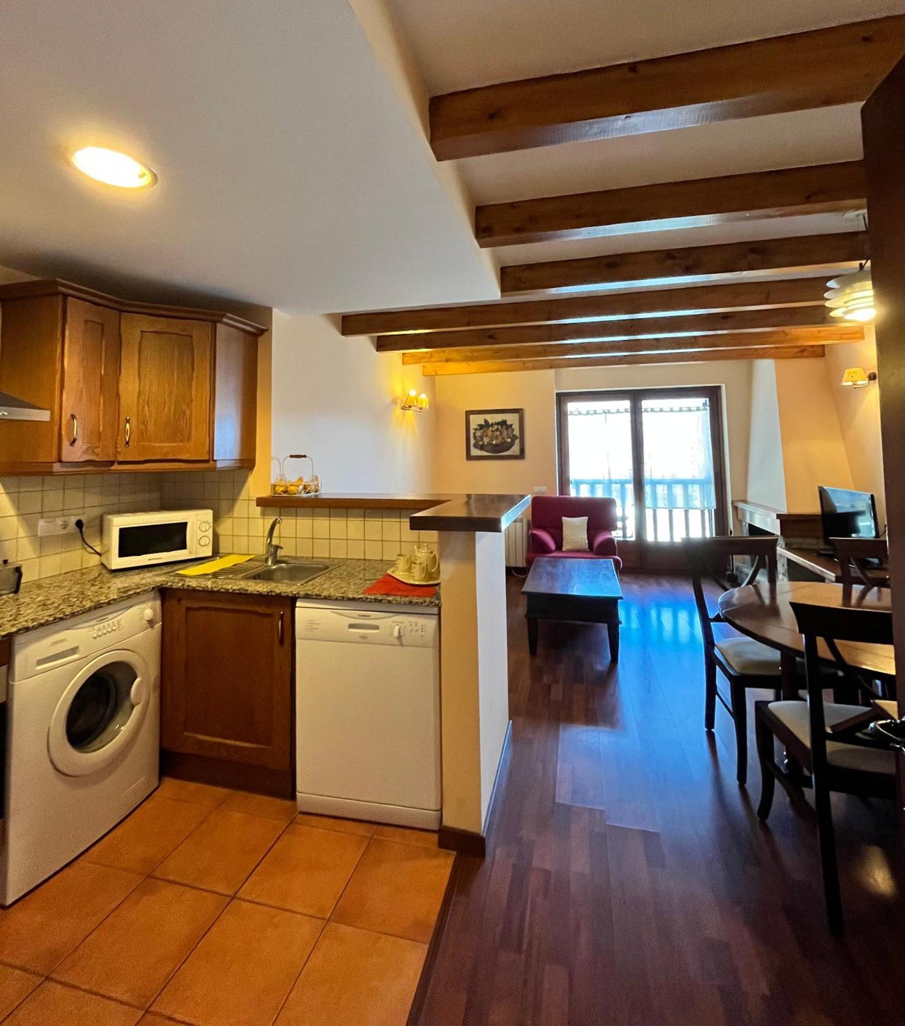 Luxury House Valencia D'Aneu Daire Dış mekan fotoğraf