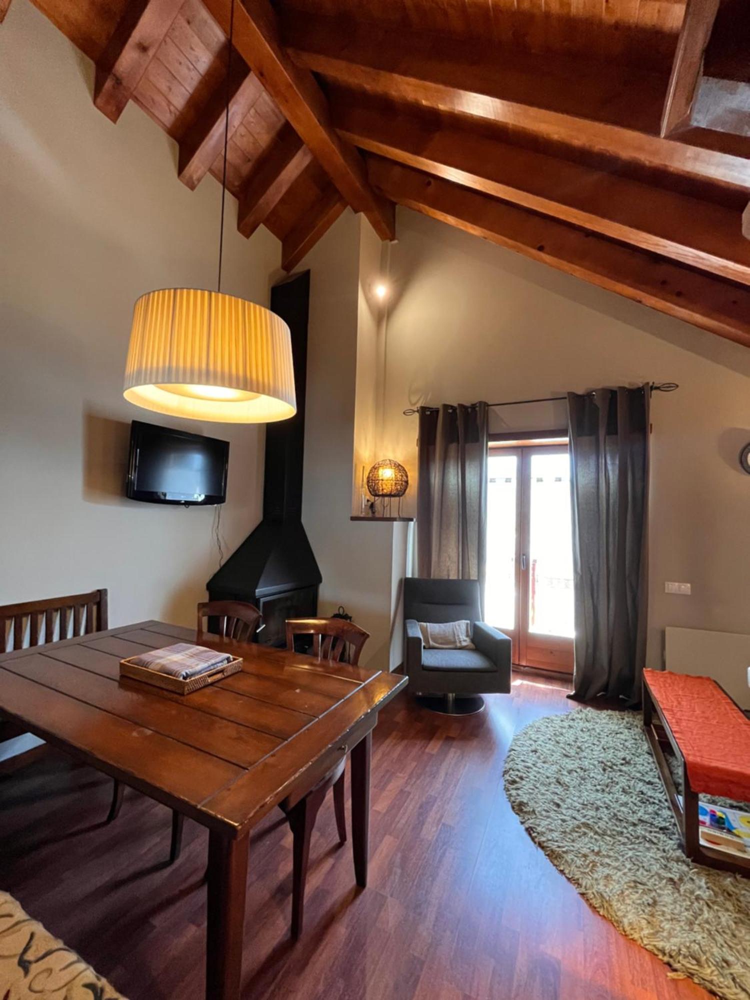 Luxury House Valencia D'Aneu Daire Dış mekan fotoğraf