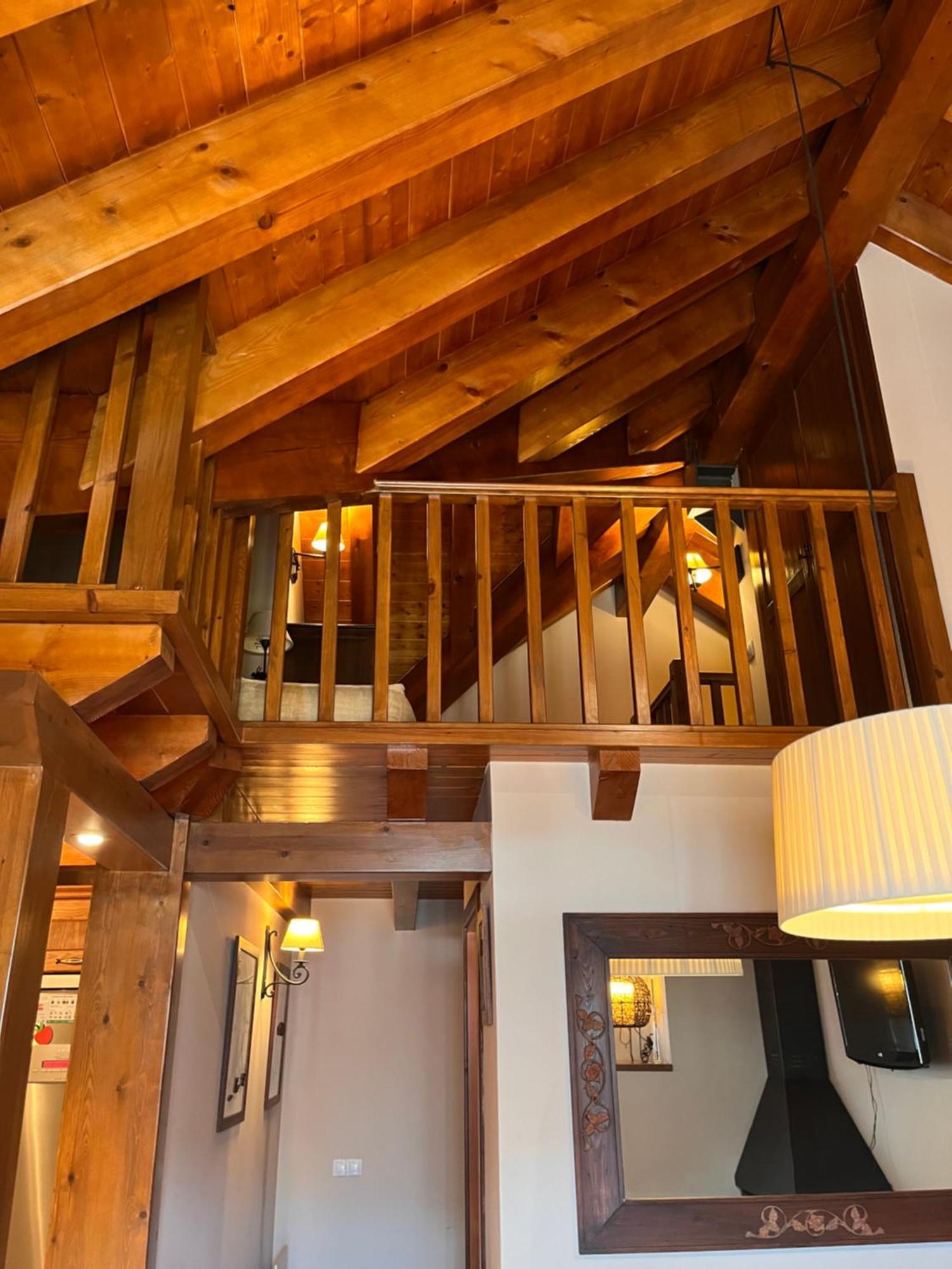 Luxury House Valencia D'Aneu Daire Dış mekan fotoğraf